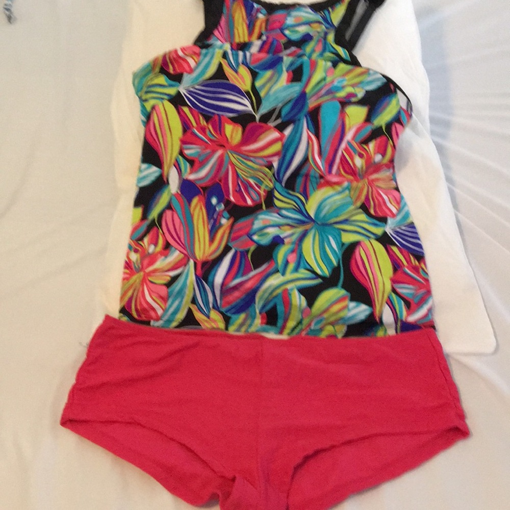 Tank top swim top with shorts